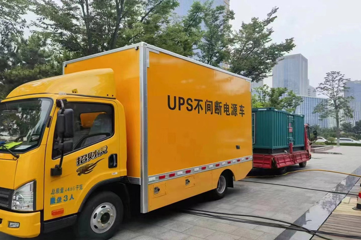阜南发电机租赁施工现场